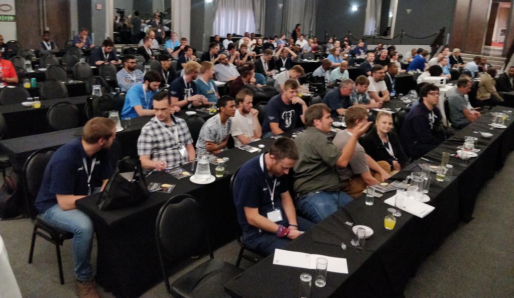 KartozaGeo's tweet image. Record 200 attendees at #postgresconfza
