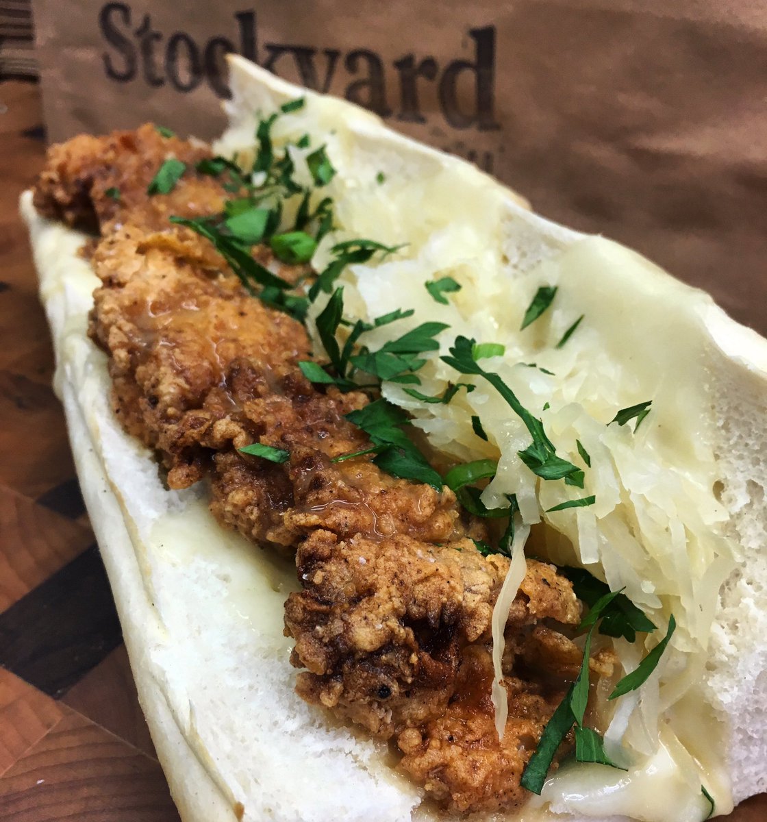 StockyardPhilly's tweet photo. SPECIAL!! Fried Chicken- House-Made Sauerkraut, Swiss, Mustard Jus #farmtotakeout #friedchicken https://t.co/mMu9G36bSP
