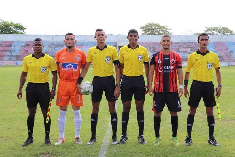 futboldereserva's tweet photo. Súper Copa Juvenil - FCF
Cuartos de final - vuelta
⚽️⚡🥅🔥
@UnionMagdalena 🆚 @Cucutaoficial

#FútbolDeReserva 
#FútbolJuvenil

🚩Marcador final
UNIÓN MAGDALENA 2 - 1 CÚCUTA DEPORTIVO 

👉🏼 Marcador global 2 - 2 / Penales 4-1. https://t.co/SezDtdmrKg