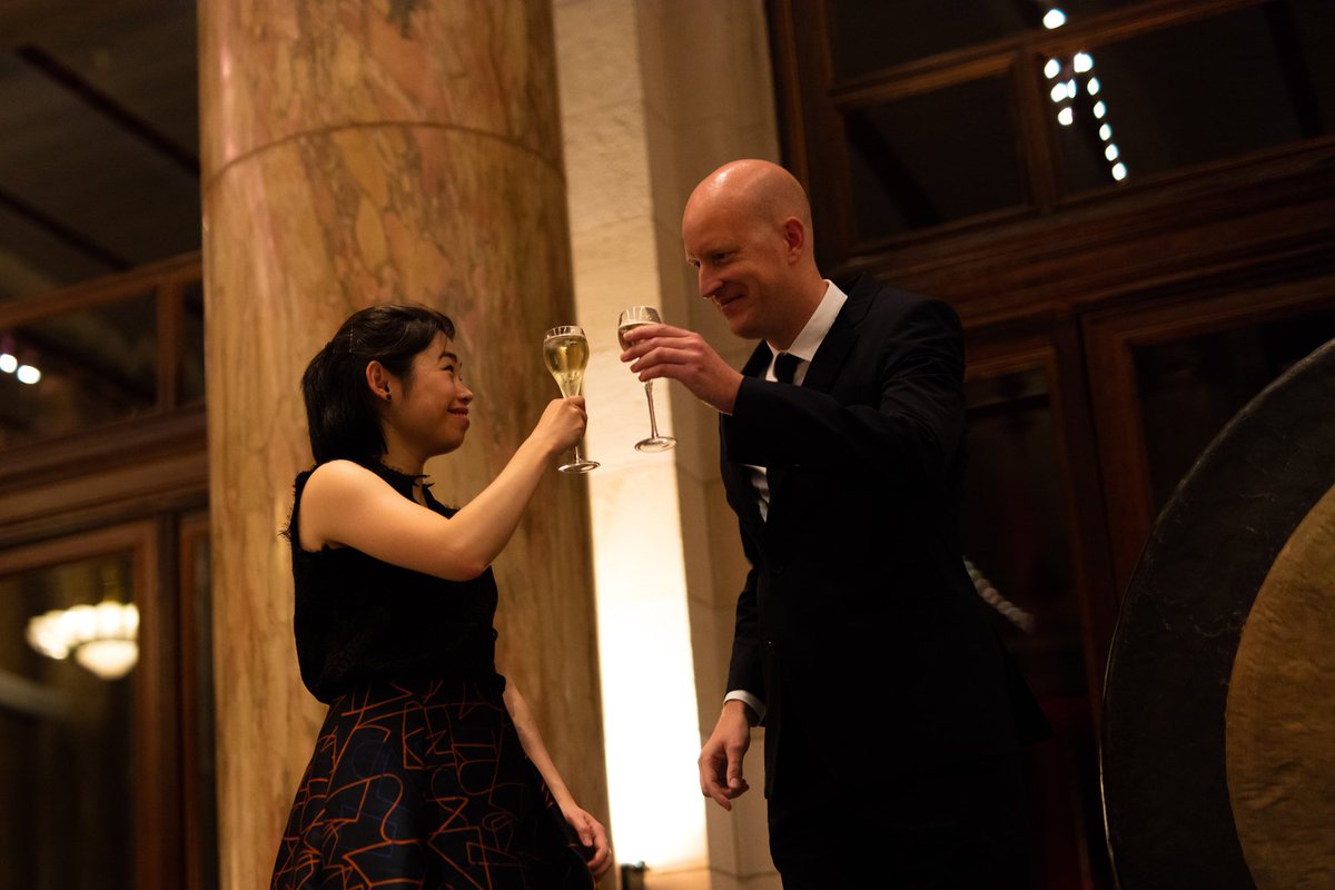 Onze nieuwe chef-dirigent <a href="/itselimchan/">Elim Chan</a> schitterde tijdens haar inauguratieconcert in een uitverkochte Koningin @Elisabethzaal .#thesoundofantwerp
.
What a night for our new chief conductor Elim Chan during her inaugural concert in a sold-out Queen Elisabeth Hall.