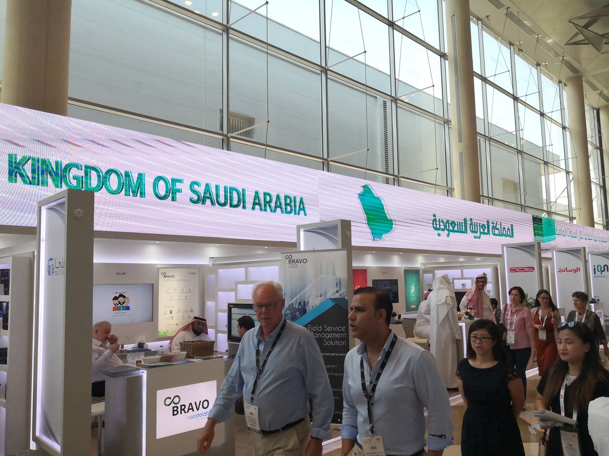 جهود مشكورة لهيئة تنمية #الصادرات_السعودية في العمل على دعم الشركات الوطنية الصغيرة والمتوسطة في المجالات التقنية الجديدة مثل #انترنت_الأشياء #IoT و شركات تحليل وبرمجة الانظمة والعمل على تقديمها في المعارض العالمية المتخصصة
#GITEX2019