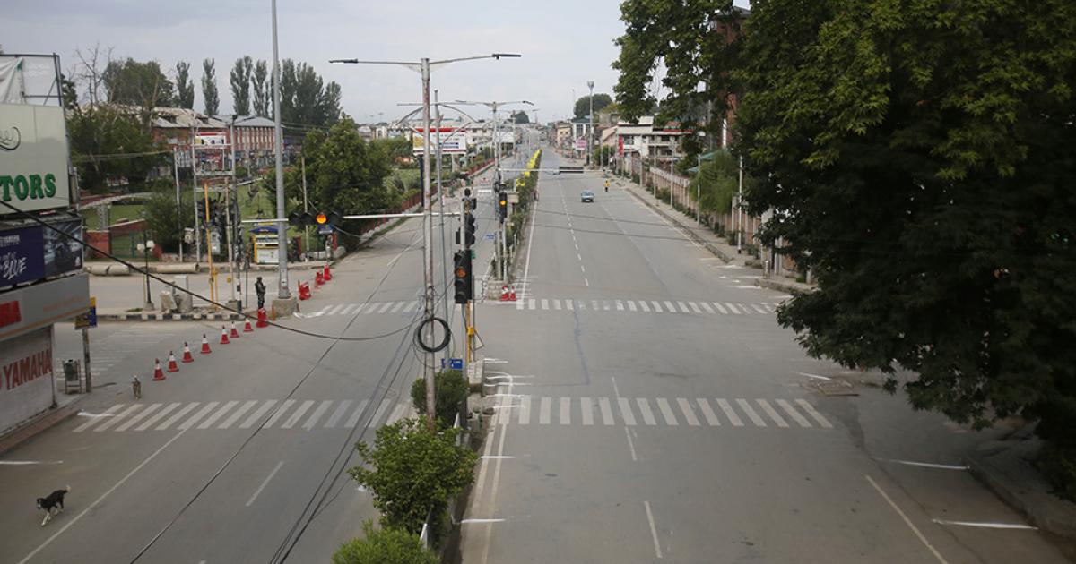 Restrictions, Detentions Persist in Kashmir 

Months of a broad-based clampdown on civil liberties can’t be justified by vague claims of maintaining order.

#EndKashmirShutdown, restore phones, release political detainees trib.al/QxIWqkj