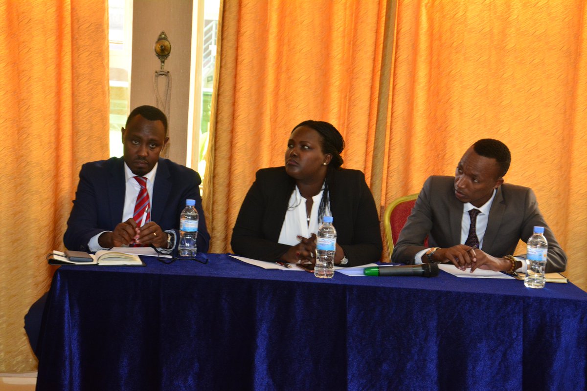 DOTRwanda's tweet photo. .@YouthConnektAf Awards Pitching is still ongoing. @wise_ambrose_ is presenting @Nico_Organics that creates decent work for small scale farmers by providing them with beekeeping equipments,training &amp; access to market info in order to run successful beekeeping projects #YCA2019 https://t.co/RI2LEc9NEb