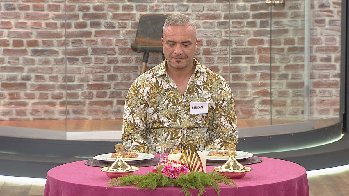 Damat, yemeğin sahibini doğru tahmin edemedi ve ailesine puan kazandıramadı 🍽  Damat Bayıldı yeni bölümüyle yarın 16.00’da Show TV’de!
#damatbayıldı