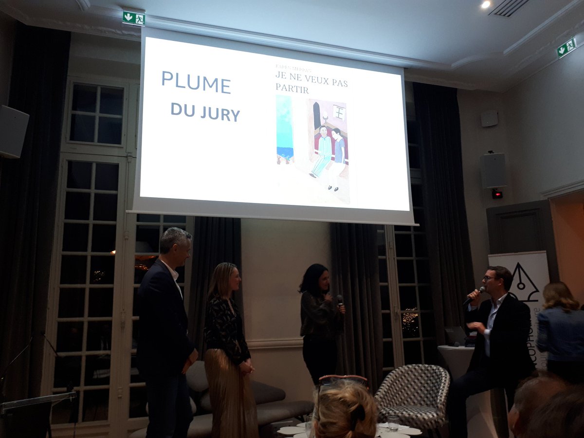 EcrivainAlchimi's tweet photo. Et la gagnante est… Karen Merran! Avec Je ne veux pas partir! Bravo🎉🎉🎉🎉🎉 elle a l'impression d'être Miss France sous tous ces applaudissements 🤣🤣🤣🤣  
 #lesplumesfrancophones #lesplumesfrancophones2019 #lpf https://t.co/LxmdODOkUk