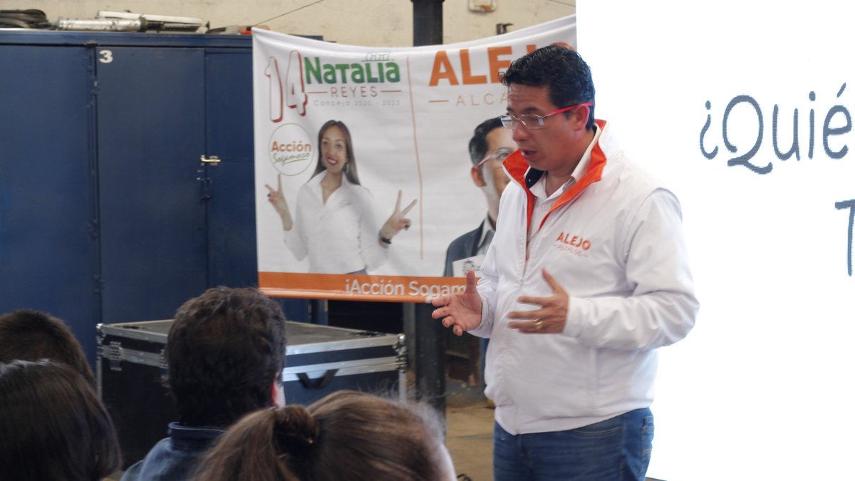 alejogutierrez's tweet photo. Sogamoso debe recuperar los valores sociales pues ellos fortalecen las relaciones humanas y disminuyen los conflictos intrafamiliares y vecinales. #AcciónSogamoso https://t.co/OtjMiKZYWC