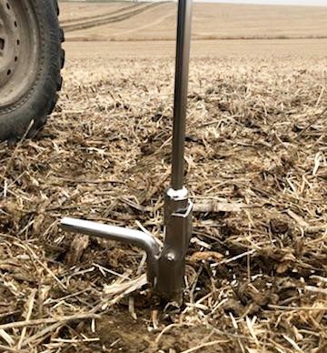 labrecrop's tweet image. It's go time! @labrecrop is out in the country pulling soil samples. Give us a call when your leaving your combined field so we can be there asap. Need to schedule sampling? Give us a call 712-469-7512 #soilsamping #fallsampling #independent #ag