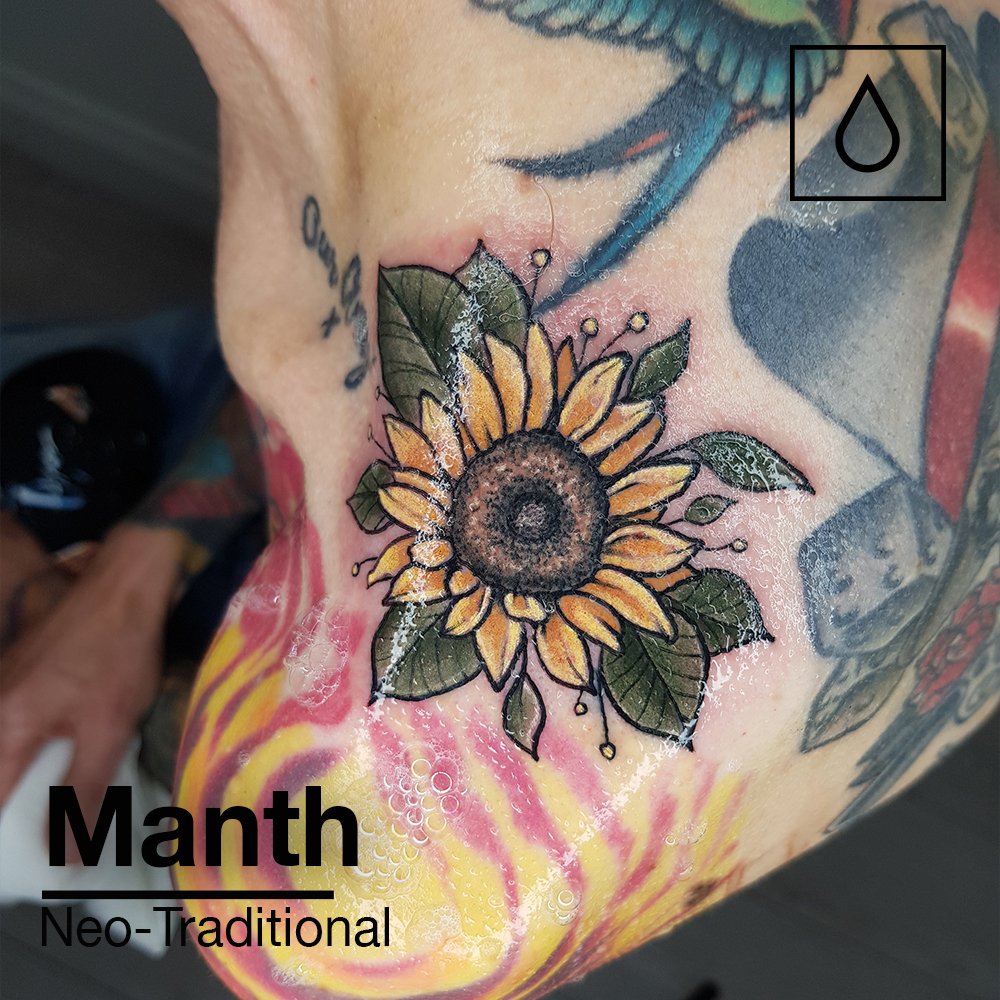 Neotraditional sunflower by ellensalmontattoo  neotraditionaltattoo  neotraditional sunflowert  Sunflower tattoo Blue flower tattoos  Geometric tattoo arm