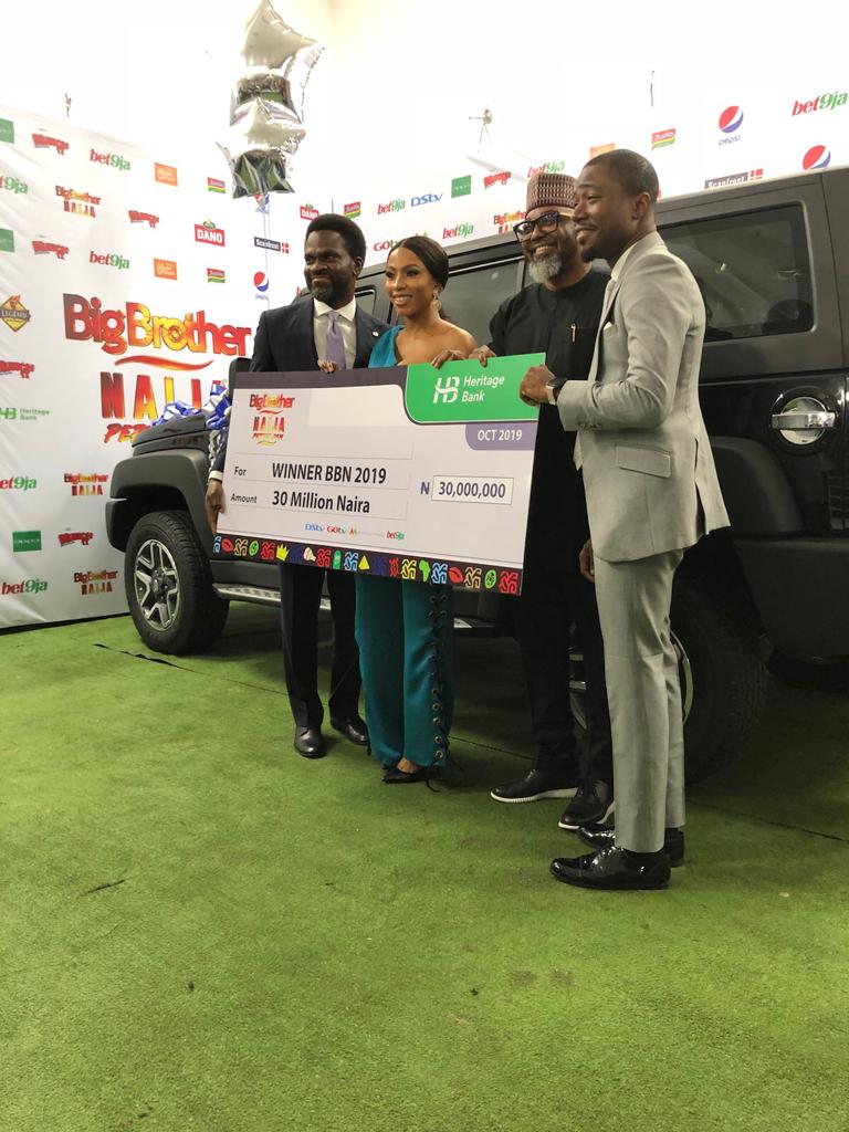 DStvNg's tweet photo. Congrats to our PEPPER DEM Queen @real_mercyeke ππΆοΈ
She impressed the viewers with everything she's got, brought her A game and created a brand name - MERCY LAMBO!
#BBNaija
cc @Bet9jaOfficial
cc @innosonvehicles https://t.co/kmWeF6WVxD