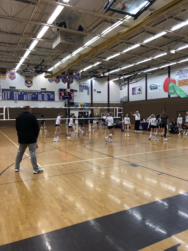 Viking Volleyball!💜 These ladies are AMAZING and so are their fans! 💛 If you haven’t seen them play yet, you should!!!