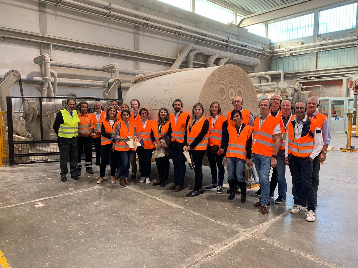 lucartgroup's tweet photo. Today a delegation of @tetrapak visited our plant in Diecimo. It is through meetings like this that partnerships for the achievement of sustainable development objectives are strengthened. #Sharingthefuture #SDG17 #fiberpak #naturalproject #circulareconomy https://t.co/nFyHV8KTGH