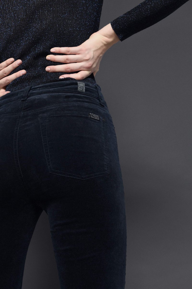 7 For All Mankind tweet media