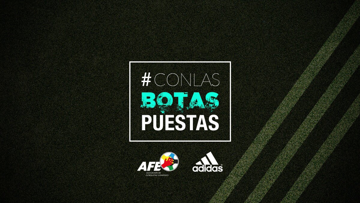 afefutbol's tweet photo. 📢¡Arranca la campaña de material deportivo de #AFEFútbol! Si estás en activo y juegas en 2ª, 2ª B y 3ª (masculino) y 1ª y 2ª (femenino), ya puedes hacer tu pedido.👟🧤⚽️

🗓¡Plazo: del 9 al 21 de octubre (hasta las 16:00h)!

📝👉🏻 https://t.co/ZgfJaGI6iC

#ConLasBotasPuestas https://t.co/ZccqbieyoQ