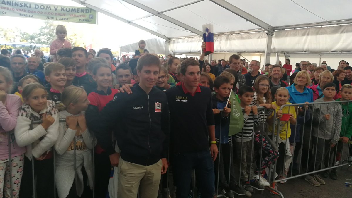 <a href="/TamauPogi/">Tadej Pogačar</a> in <a href="/pibernik/">luka pibernik</a> na sprejemu

@TeamUAEAbuDhabi @Bahrain_Merida
