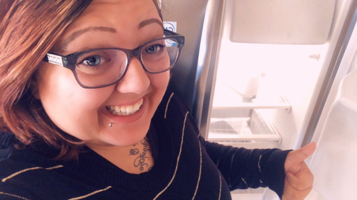 ComOptMadison's tweet photo. Look @ComOptTrina ! The next time you’re in the Williston office you’ll have a super place to store some frozen snacks! 😂🙌 
@ComOptAmber @ComOptDarcy #ComOptCrew #LoveMyJob https://t.co/VLEZWkjqQs