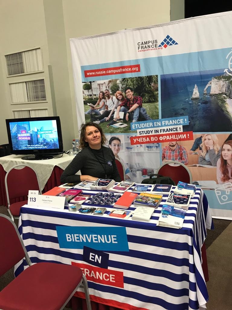 CampusFrance's tweet photo. Le salon #ChooseFrance se poursuit à Saint Petersbourg 

21 établissements français représentés à l'Espace Campus France Saint Petersbourg ! https://t.co/fNBiVv54Bv