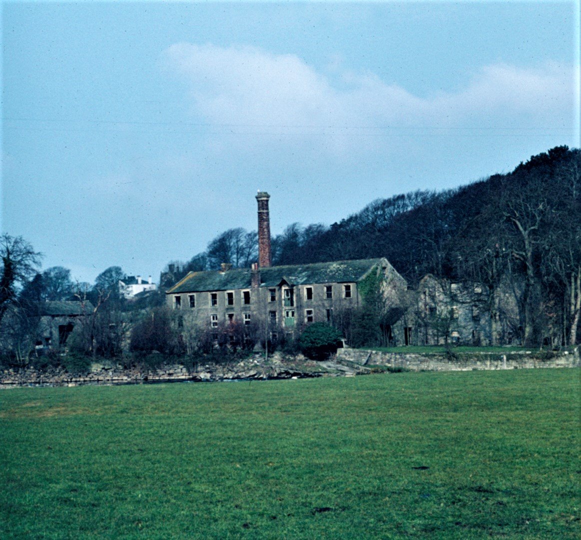StanLeigh18's tweet photo. #Cockermouth #Mills -  #LowGoteMill &amp; #FitzMill sites as they looked in 1980's and how they look today
Read 'The Water Mills of Cockermouth via https://t.co/BXzMXQeLuH
@cumbriaoldrural @PictureCumbria @FeatureCumbria @Cumbria_Photo @TMaryporters https://t.co/ZIVVlmJ2m6