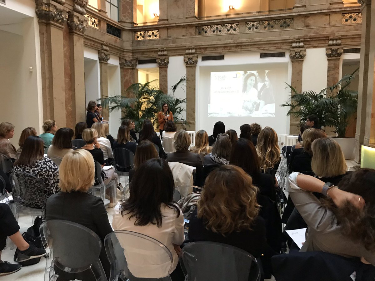 “Sono legata a #InTheBoardroom dal giorno zero, la mia azienda @GE_Italia ci ha creduto da subito. Ho visto tante #donne formarsi, ricevere ma soprattutto dare. Questo progetto vi darà tanto, ma voi nei CdA darete ancor di più!” nostra Presidente @paola_mascaro