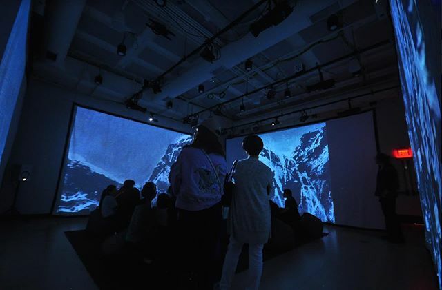 CAMLab5's tweet image. Our four-channel video installation-in-progress “To The Moon” #transformationtuesday #liuguosong #space #chinese #chineseart #painting #inktober  #inkpainting