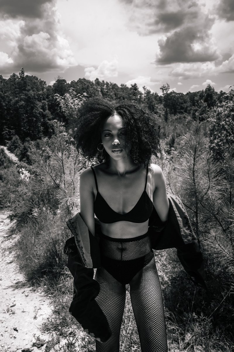 inaribriana's tweet image. NaiBr.XX - HAVE .