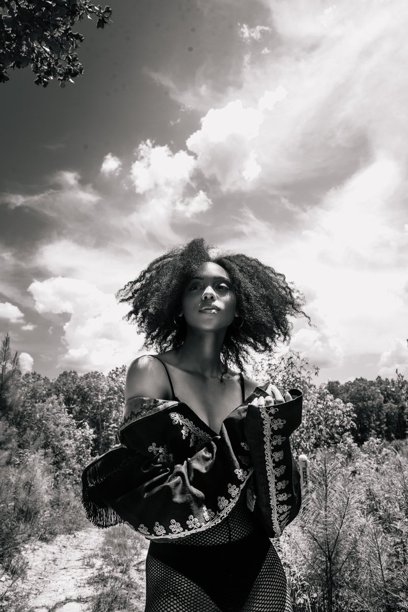 inaribriana's tweet image. NaiBr.XX - HAVE .