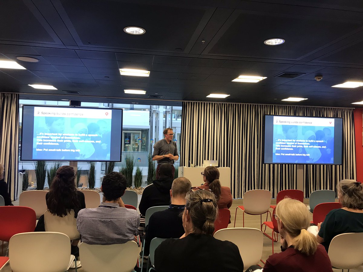 EduKitters's tweet photo. Finding time to talk about news with your students improves their well-being, explains Tom Bigglestone from @Econ_Foundation π£ #TMWellbeing #EduKit https://t.co/8Wmfkvi5Sb