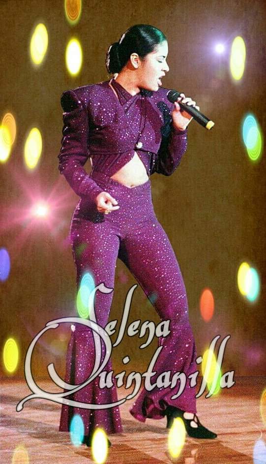 Mary_011721's tweet photo. #SelenaQuintanilla #YaVez #ReinaTejana https://t.co/g3uQjLrAcu