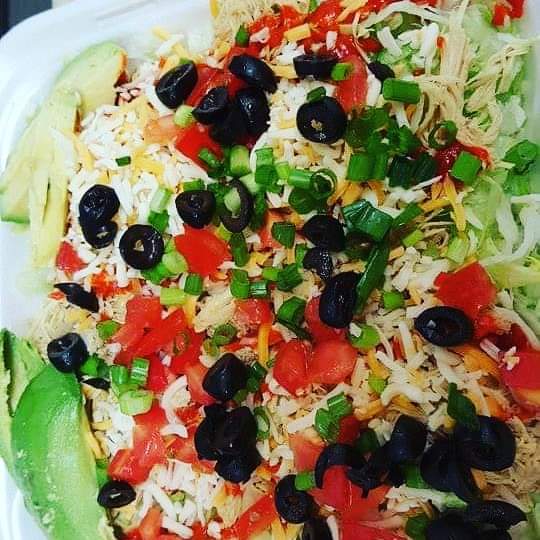 fivestarnacho's tweet photo. We are at Schlitz Park until 1pm. #fivestarnacho #milwaukeefoodtruck #mke #foodtruck #takeouttuesday #lunch https://t.co/cjLE7izylh