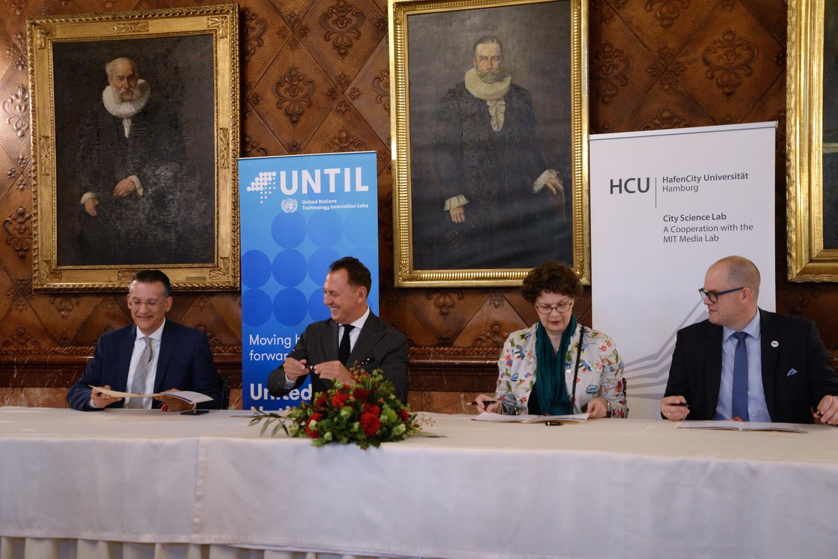 UNTILabs's tweet photo. The #untilGermany adventure started under the watchful eye of #Hamburg's Bürgermeister @TschenPe @UNTILabs with @HCUHamburg @citysciencelab will enable the extension of our platform for citizen's engagement on #tech4SDGs @UN_CITO @kireilioski @GermanyUN @GesaZiemer @MMGAZZ https://t.co/AkGjFB9QbF