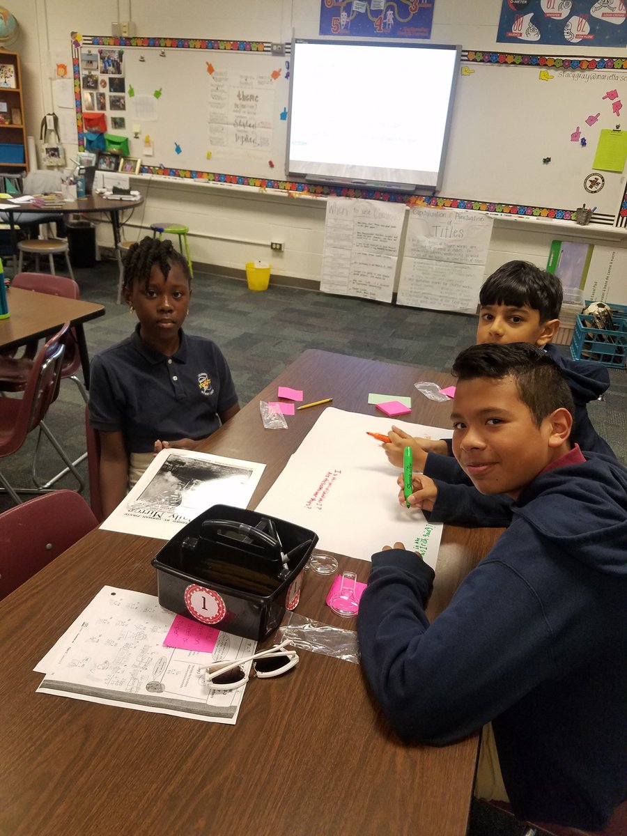 OAAP_MCS's tweet image. Modeling one day then taking it on the next!  Way to go Mrs. Gray!  @MCAA_tweet QFTs... Do you? Ask @MCS_SSK12 for more about the QFT