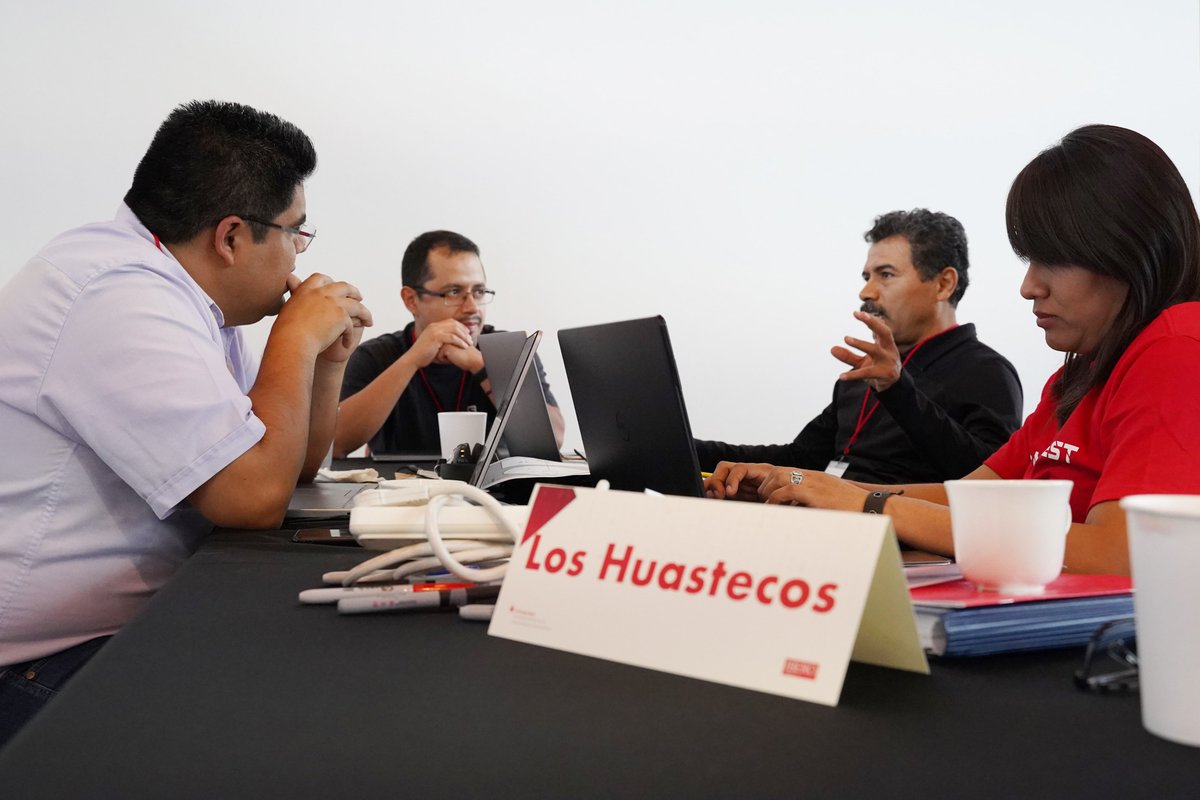 hackafest's tweet photo. En #Hackafest, @SBFIC_LAC apoya a Cajas y Cooperativas con modelos tecnológicos para mejorar los servicios de los pequeños productores agropecuarios. 😎

#HackafestMX #Noblabla #Finanzadigitales #Finanzasrurales #Innovacion #Desarrollorural #Tecnología https://t.co/PPXrY890QN