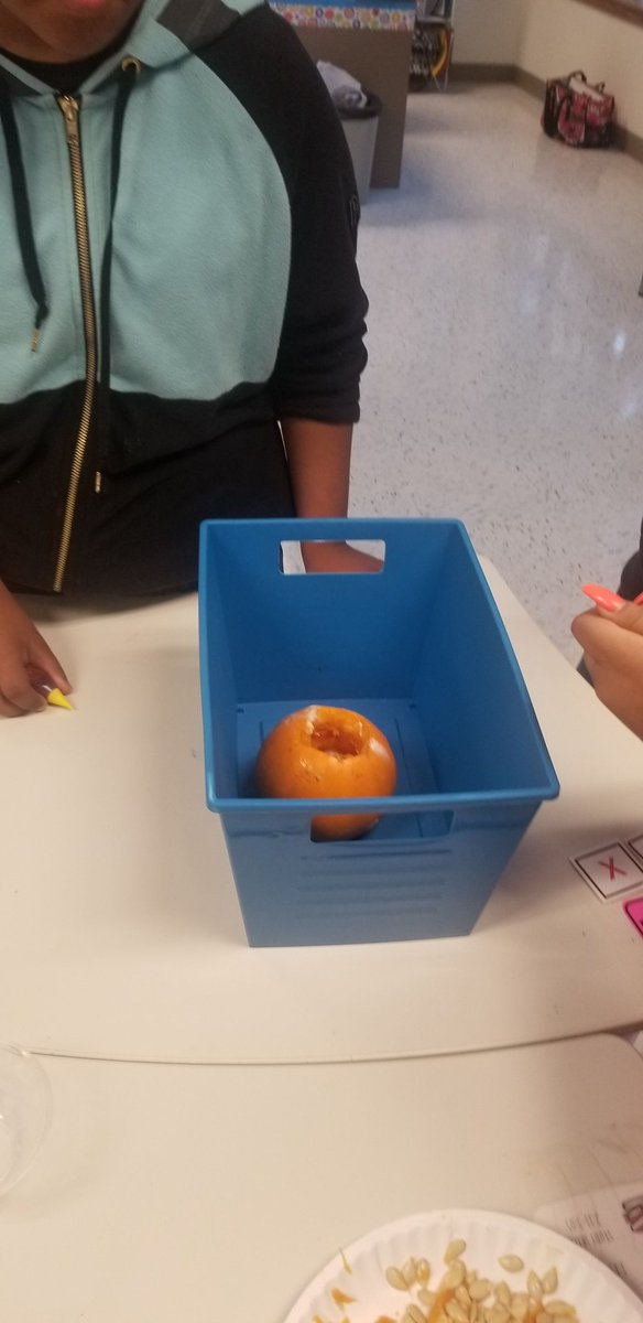 Ms. Amber Drake tweet media