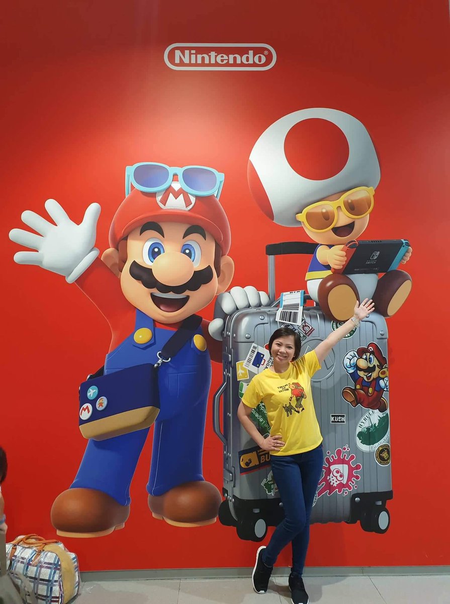 princessmytch's tweet photo. The welcoming committee! Hello Mario! 🍄 🇯🇵♥️ https://t.co/MvV8yuGmaI