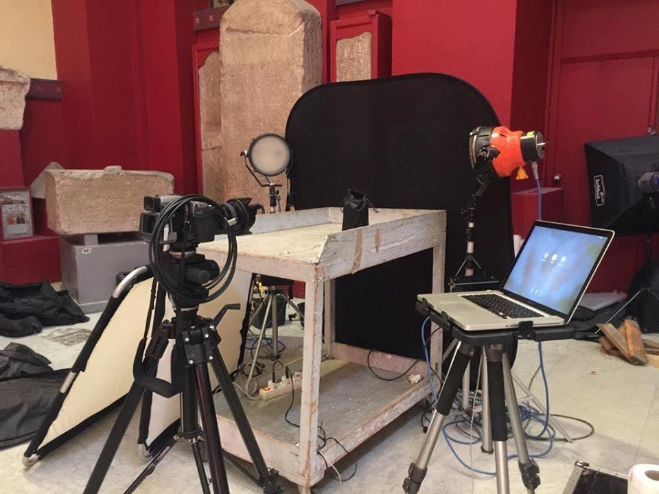 After many months I'm here again! New shooting at the Egyptian Museum, with the same teable I've been using for 22 years. 
-
#sandrovanninimages
<a href="/EgyptianMuseumC/">The Egyptian Museum المتحف المصري</a> 
#egyptianmuseumcairo