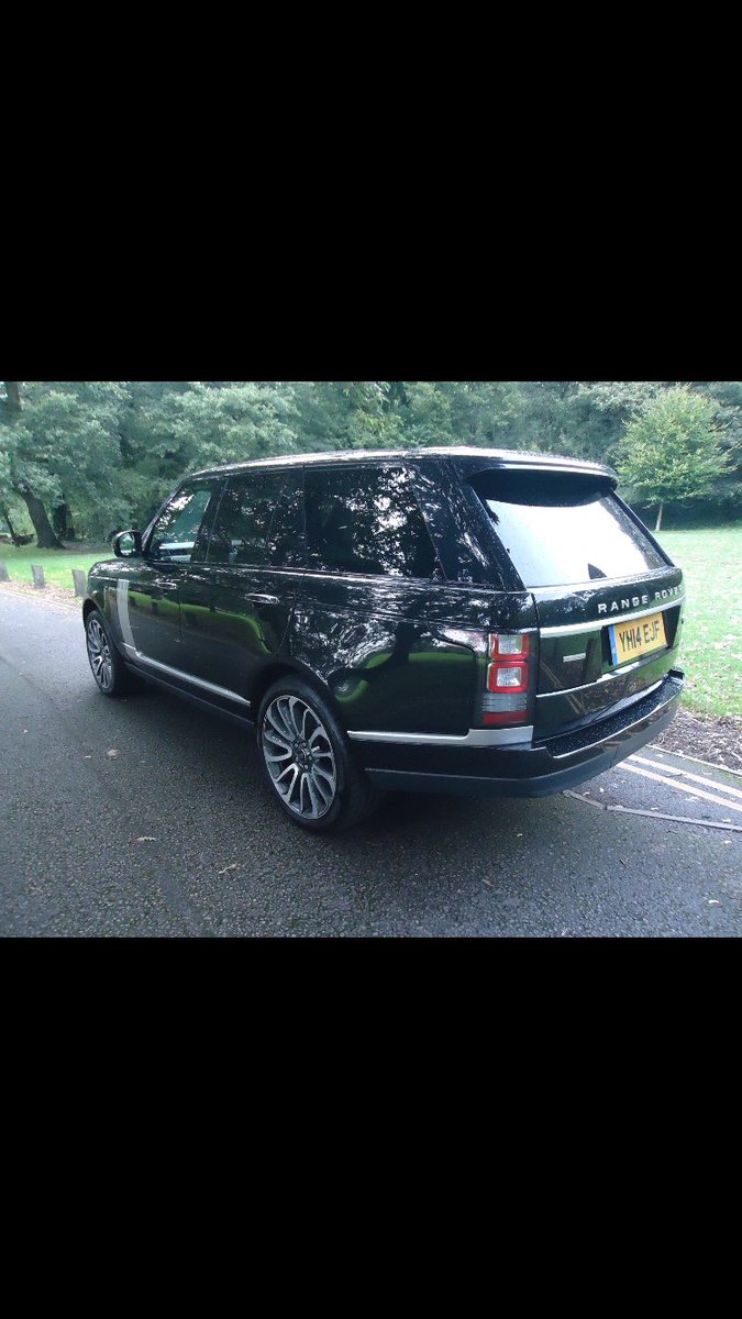 CardiffcarsCom's tweet photo. 2014 Range Rover Autobiography just £579 a month. See https://t.co/Xfz7yjZ5yR for more info #CardiffCars https://t.co/vQk88v5RQe