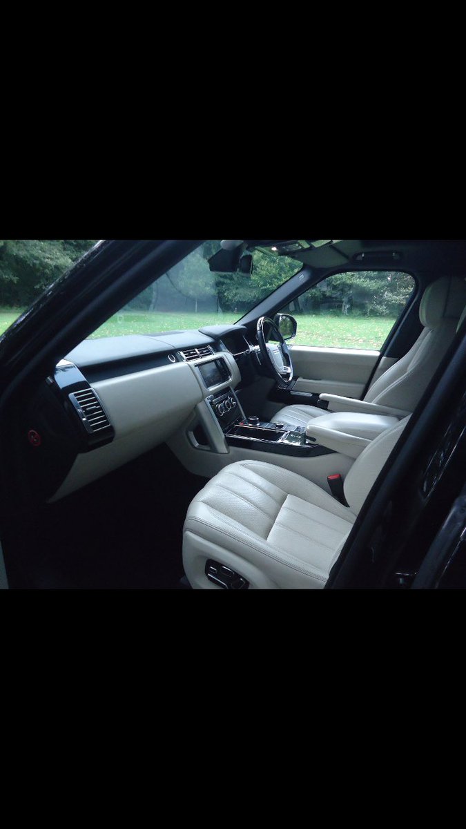 CardiffcarsCom's tweet photo. 2014 Range Rover Autobiography just £579 a month. See https://t.co/Xfz7yjZ5yR for more info #CardiffCars https://t.co/vQk88v5RQe