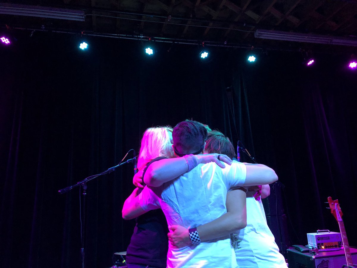 stlouis_j's tweet photo. And to see these dykes & queers who made this incredible music so many years ago - and they’re still here, getting older, raising kids, finding lovers, it reminds me that there’s so much life ahead of us. Thank you. #riseupoct8 #teamdresch #desark https://t.co/FJ34GTVs0U