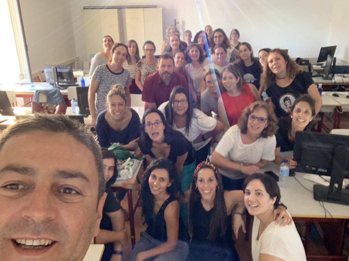 Antonio A. Márquez (@amarquezordonez) on Twitter photo Hoy se cierra mi formación presencial en el <a href="/CRIFAcacias/">CRIF Las Acacias</a> con unas personas que han querido acercarse un poco más a la inclusión digital #inclusiondigitalCRIF GRACIAS POR VUESTRA ILUSIÓN Hoy se cierra mi formación presencial en el <a href="/CRIFAcacias/">CRIF Las Acacias</a> con unas personas que han querido acercarse un poco más a la inclusión digital #inclusiondigitalCRIF GRACIAS POR VUESTRA ILUSIÓN