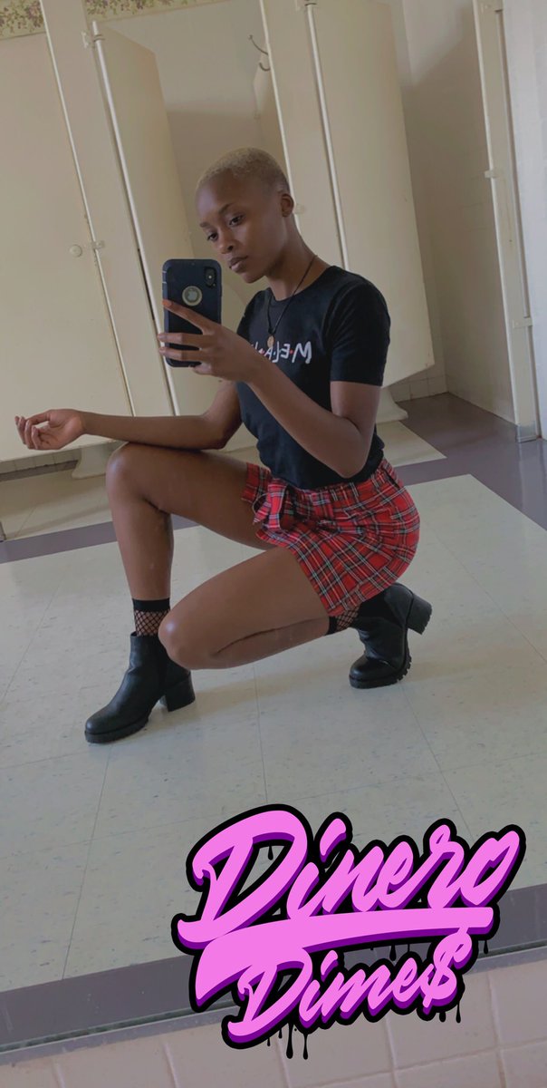 TwohundoPromo's tweet photo. Meet @baldyymamiii 🤪 https://t.co/SVbn9P6cgT