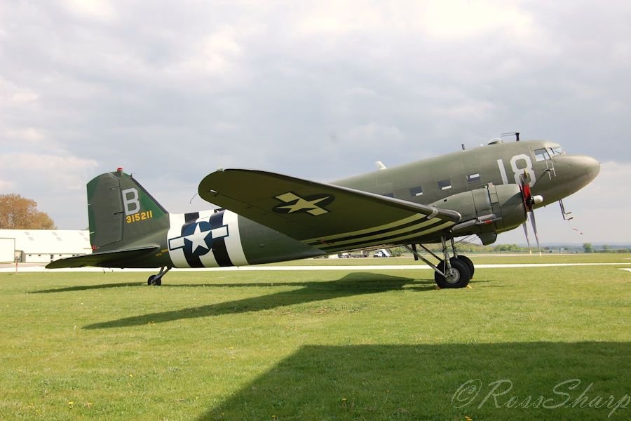 GRossSharp's tweet photo. Superb #C47A used by @EasyCompany506t on #DDay now with Kermit Weeks. @DDay_Normandy See latest #Aeronautica #podcast https://t.co/cUAoD5Gvif @PeoplesMosquito @DDaystripes https://t.co/H6Wn3oK0om