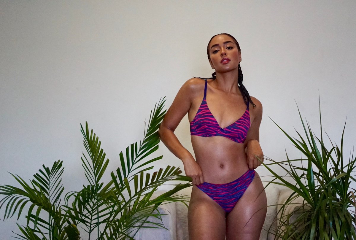 🌿Welcome to the jungle 🌿 #SavageXIRL <a href="/LoveEbonique/">Ebonique</a> bit.ly/savagedrops