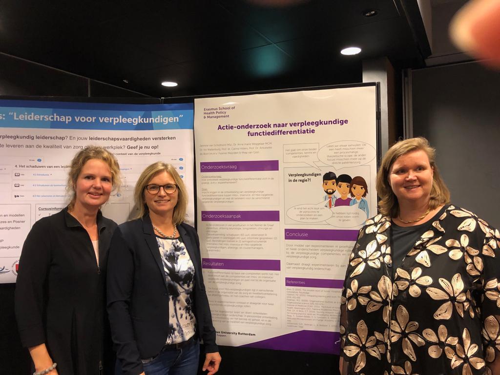 Jannine van Schothorst (@jannine_vans) on Twitter photo Vandaag de resultaten laten zien van onderzoek van <a href="/ESHPM_EUR/">ESHPM ErasmusUniRdam</a> en @RdGziekenhuis naar experimenteren met functiedifferentiatie door verpleegkundigen op het verpleegkundig leiderschap congres. Mooie voorbeelden van leiderschap in verpleegkundige zorg! <a href="/vpkleiderschap/">Verpleegkundigleider</a> @nursing_nl Vandaag de resultaten laten zien van onderzoek van <a href="/ESHPM_EUR/">ESHPM ErasmusUniRdam</a> en @RdGziekenhuis naar experimenteren met functiedifferentiatie door verpleegkundigen op het verpleegkundig leiderschap congres. Mooie voorbeelden van leiderschap in verpleegkundige zorg! <a href="/vpkleiderschap/">Verpleegkundigleider</a> @nursing_nl