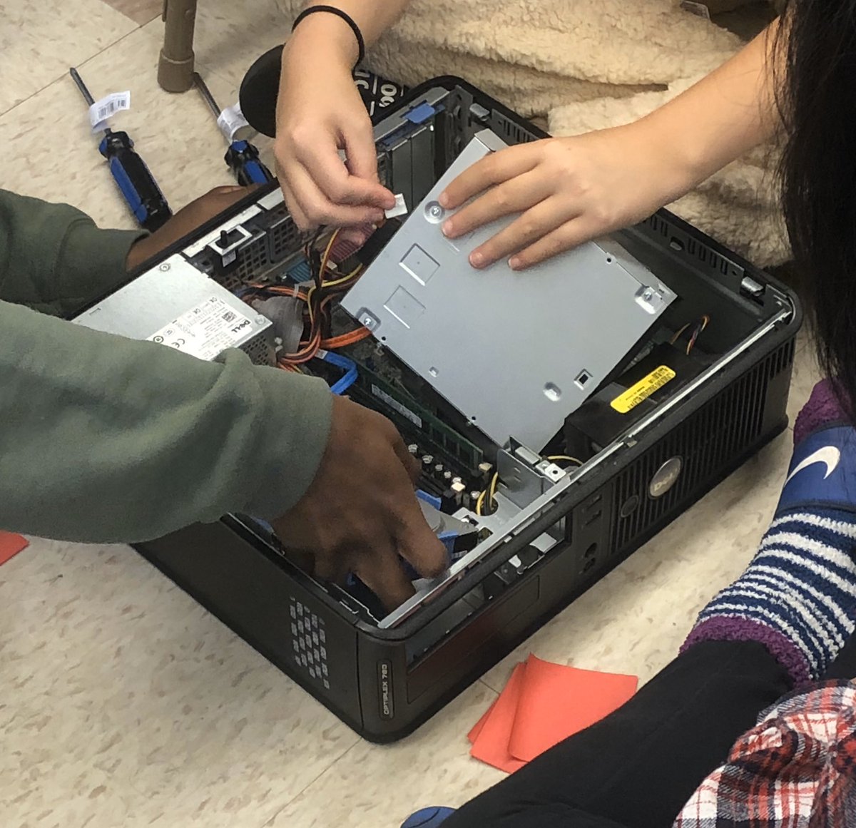 Today we took apart computers <a href="/Amundsen_HS/">Amundsen High School</a> in Exploring Computer Science! This is one of my favorite extensions to add to the <a href="/exploringcs/">Exploring CS</a> curriculum! <a href="/cs4allcps/">CPS Office of Computer Science</a>