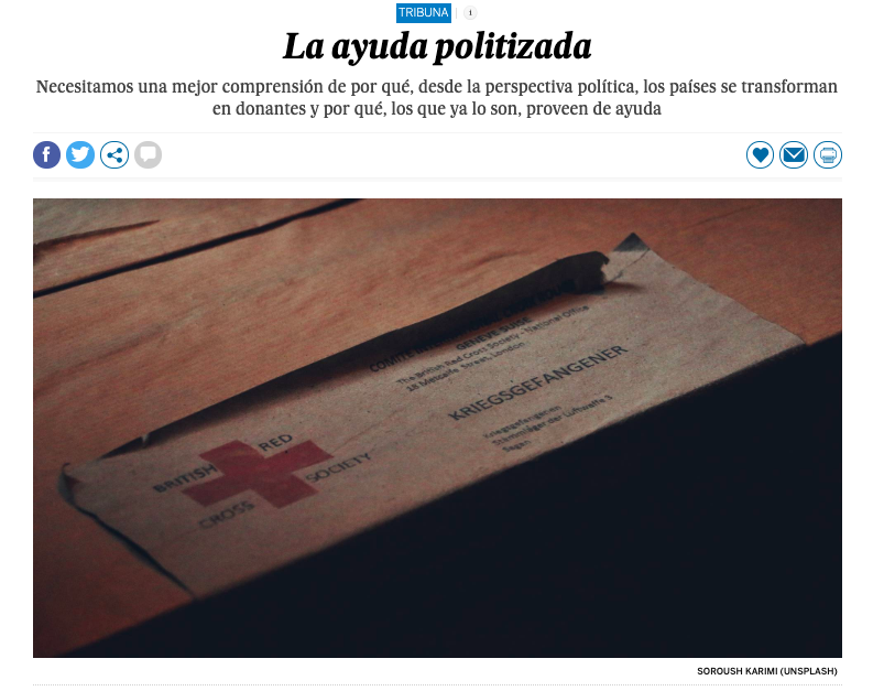 iolivie's tweet photo. Hoy @aitor_ecoper y yo escribimos en @Planeta_Futuro sobre la ayuda politizada.
https://t.co/ttdt5fcFIK
Recogemos ideas de nuestros coautores en #AidPower & Politics. Gracias de nuevo por acompañarnos en esta reflexión. https://t.co/TE25VQSsS4