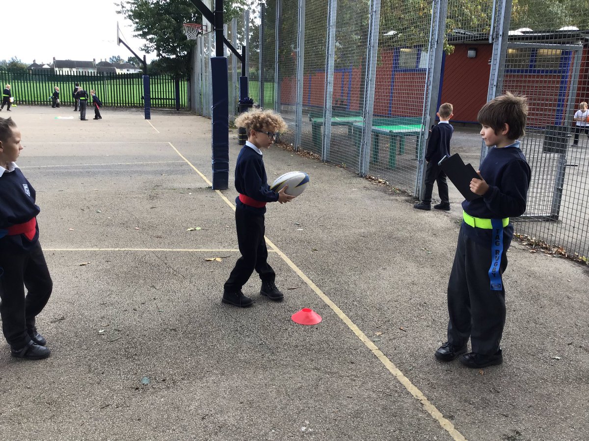 MissGavagan's tweet photo. Tag Rugby rule videos. Sharing what we now know. @MissStimson 🏉 #clips #endofunit #pecomputing @WhitegateSch https://t.co/Cb8EVqjS1H