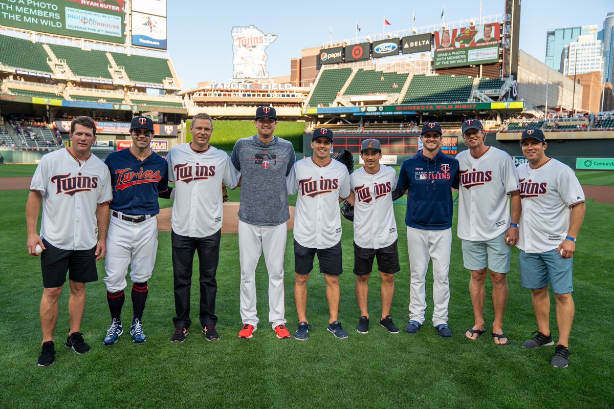 mnwild's tweet image. Congrats to the @Twins on an incredible season.

You made #TwinsTerritory proud all summer!

#BombaSquad | #OneMN