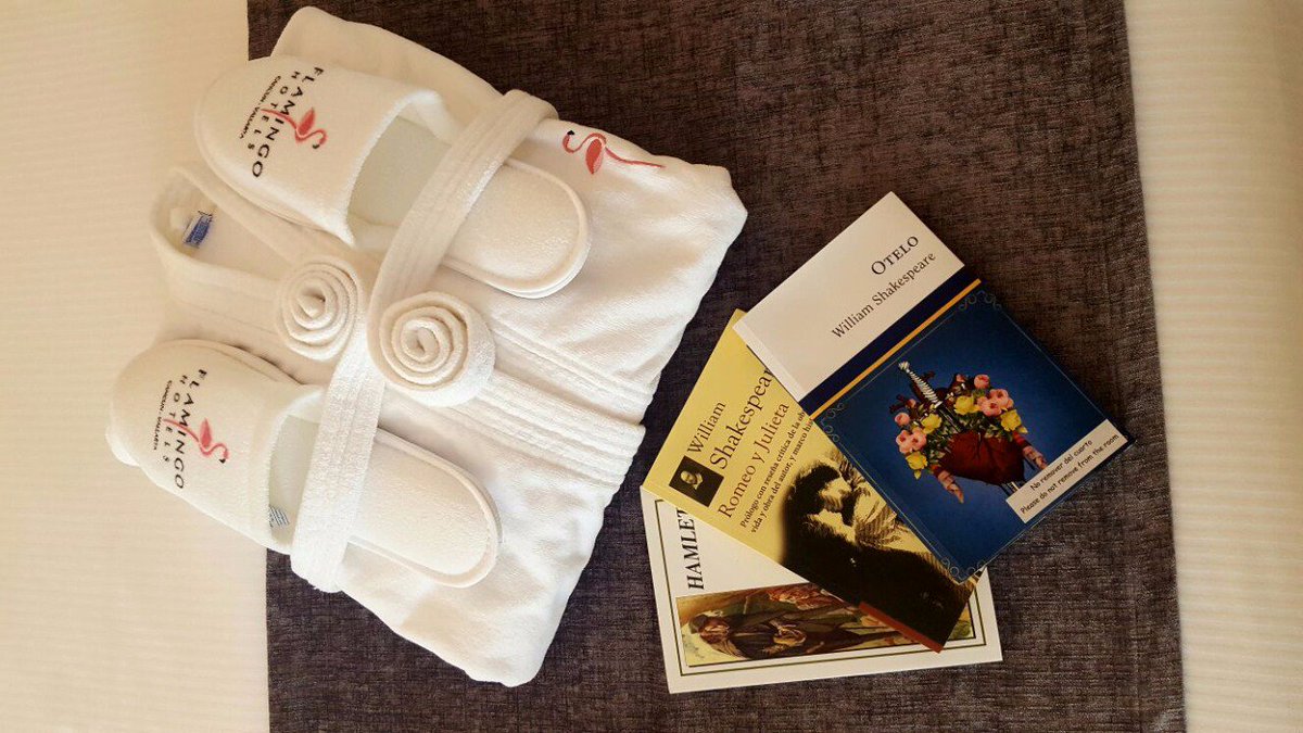 From your arrival we will make you feel at home.... Enjoy your stay in #FlamingoCancún #Vacations #Travel #RomanticTrip #Couple