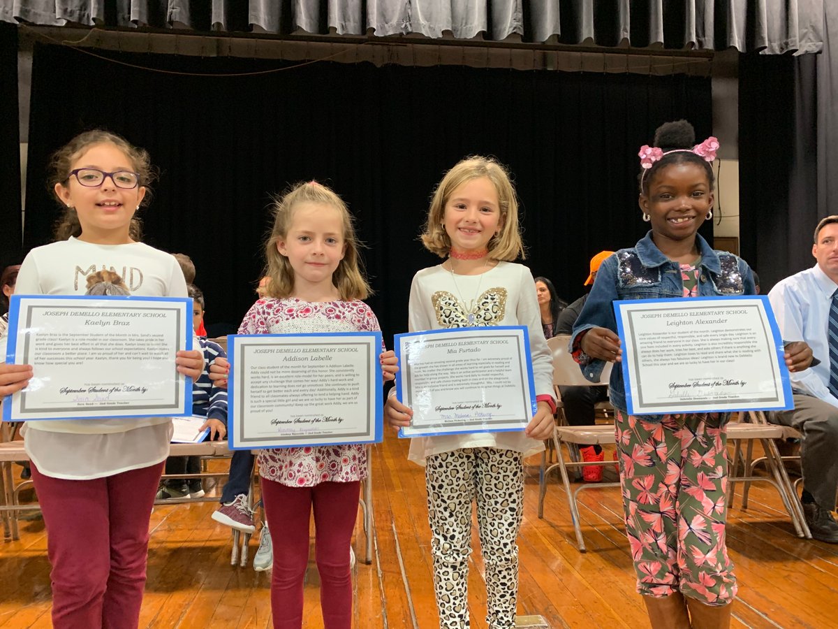 lizcorr_demello's tweet photo. Celebrating our September Students of the Month at DeMello School  #hellodemello  #rolemodelstudents https://t.co/bqQcumrzpa