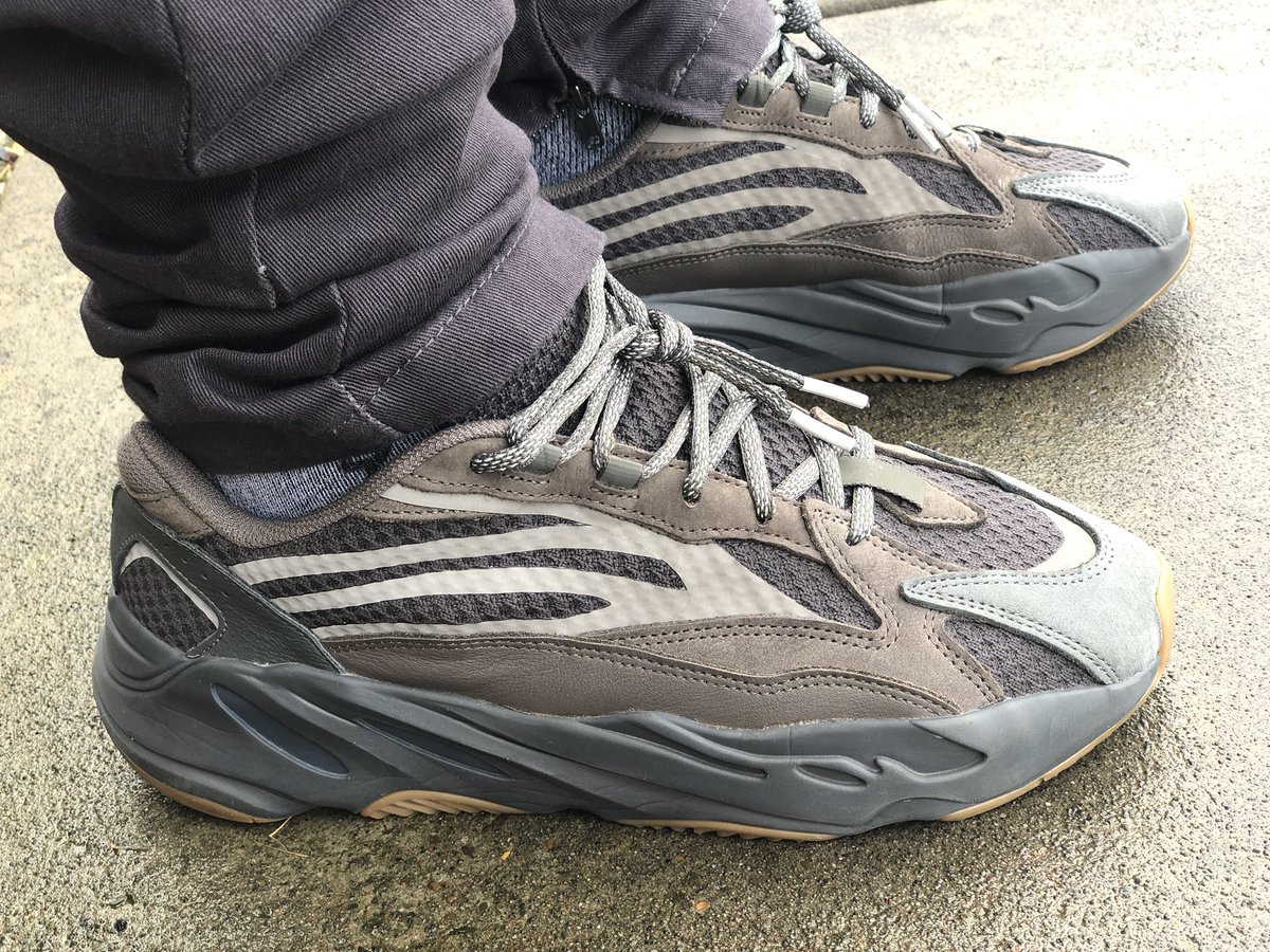 yeezy geode on feet