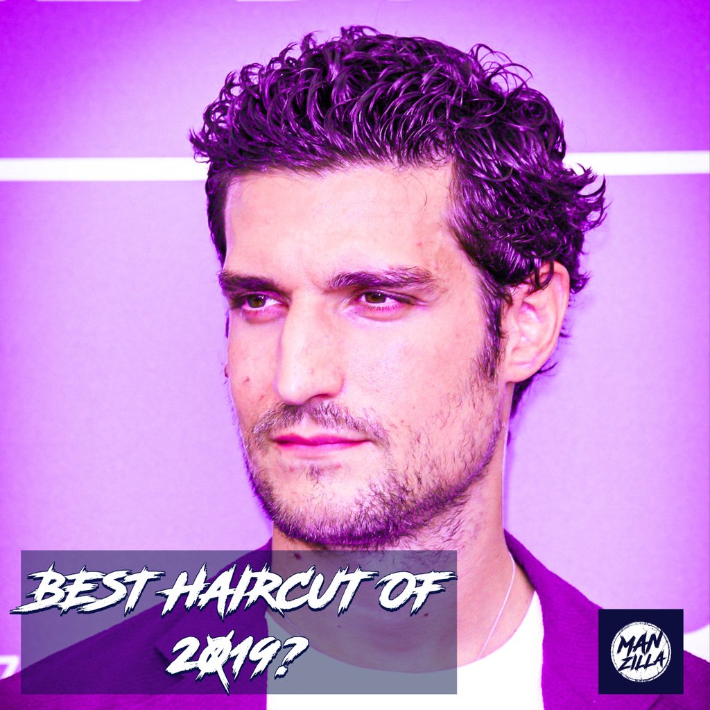 💇‍♂️BEST HAIRCUTS OF 2019 💇‍♂️
Apparently 'shower hair' is a major style upgrade on what men's looks for styles should be - as per @GarrelLouis here ... he can pull it off. Can we though?! 
#mensnews #menshair #barber #mensgrooming